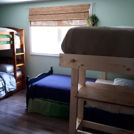 Bert Bark Inn Hostel Saint Andrews Bagian luar foto